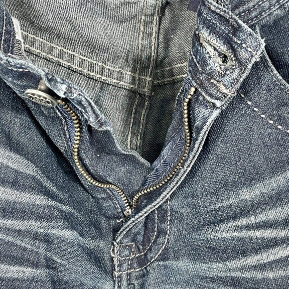 Vintage Y2K Grunge Straight Leg Mid-Rise Dark Wash Feathered Jeans 14 Leather - Picture 4 of 16